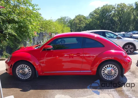 2014 Volkswagen Beetle 2.5L из США, поврежденный, VIN 3VWHX7AT7EM614979